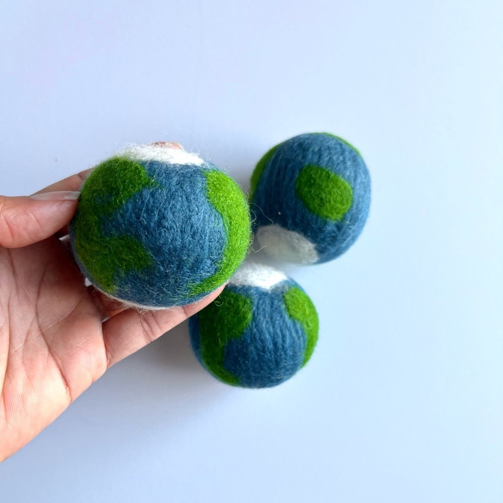 Wool Dryer Balls, Earth